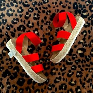 Red platform sandals/espadrilles